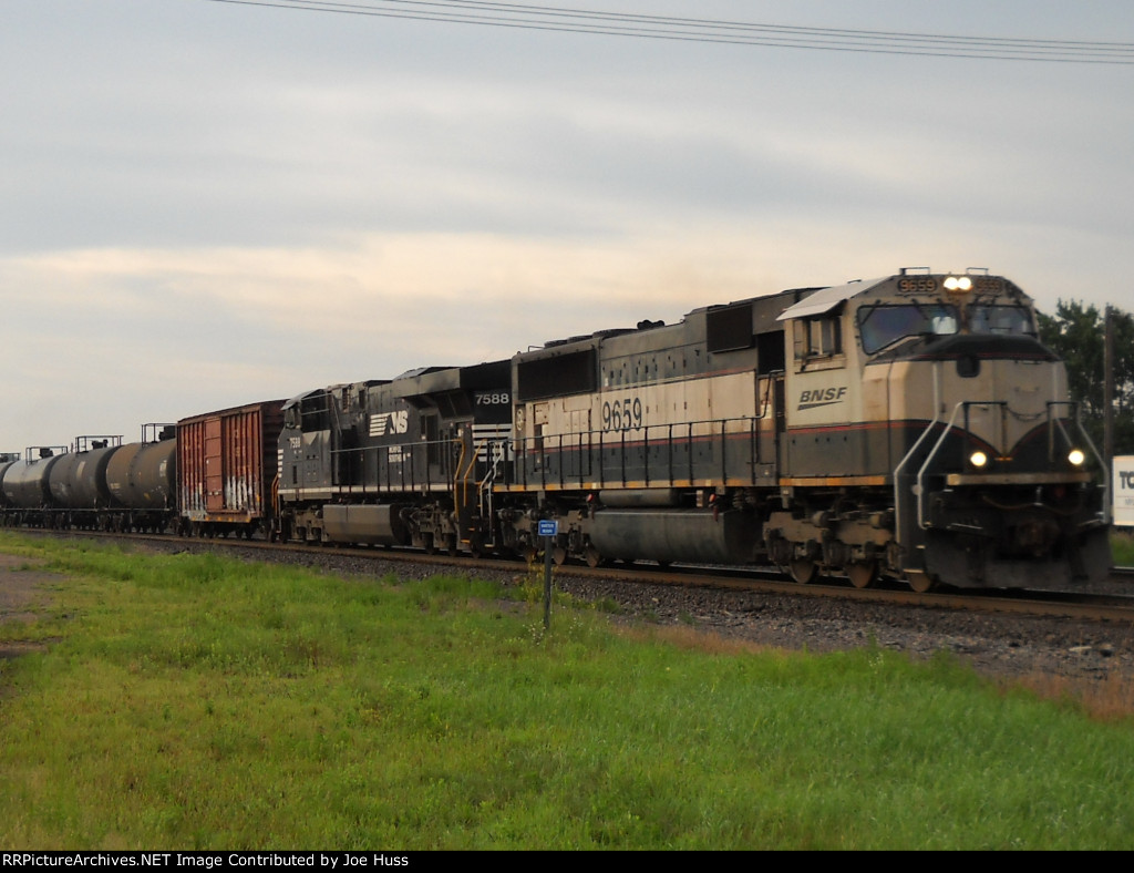 BNSF 9659 West